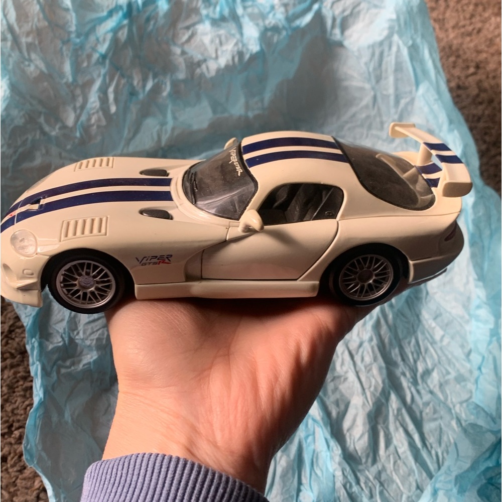 Dodge Viper GT2 model GTSR